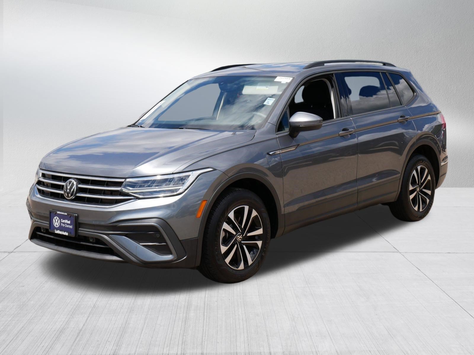 Certified 2023 Volkswagen Tiguan S FWD image 3
