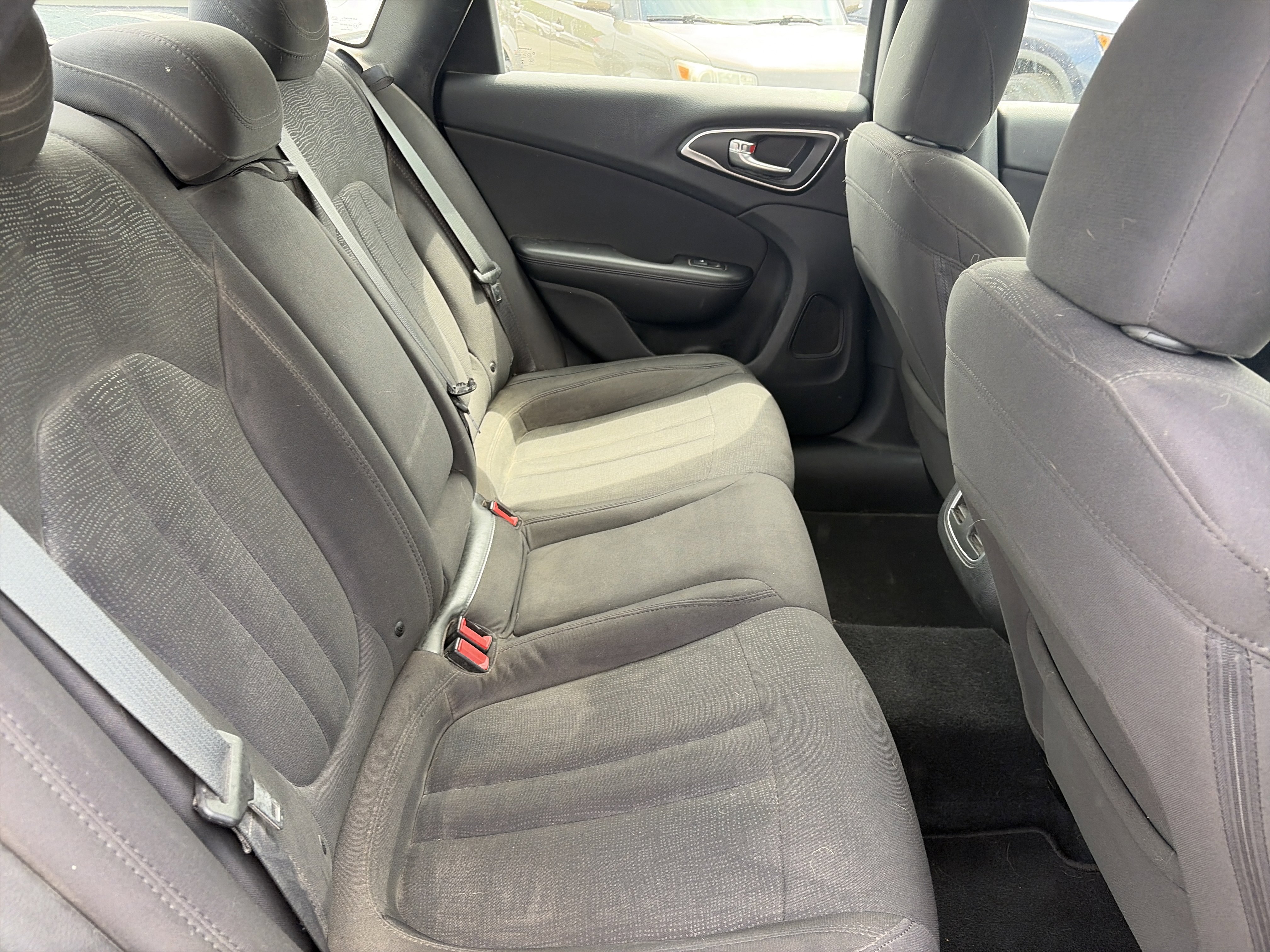 Used 2015 Chrysler 200 Limited w/ Convenience Group FWD image 14