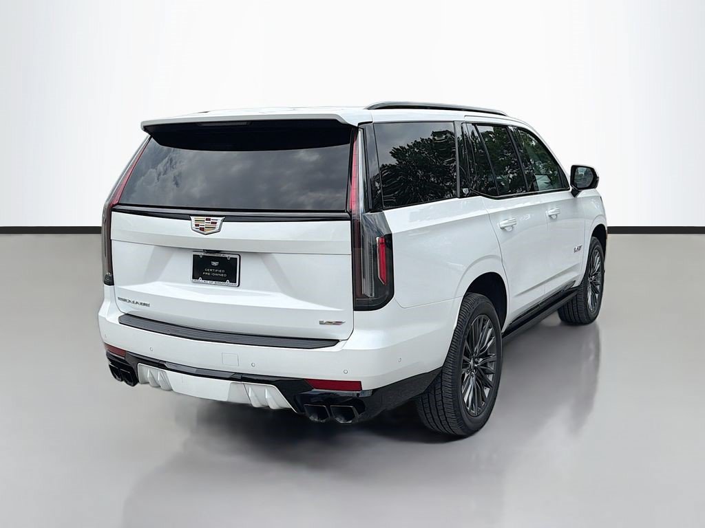 Certified 2023 Cadillac Escalade V AWD/4WD image 5