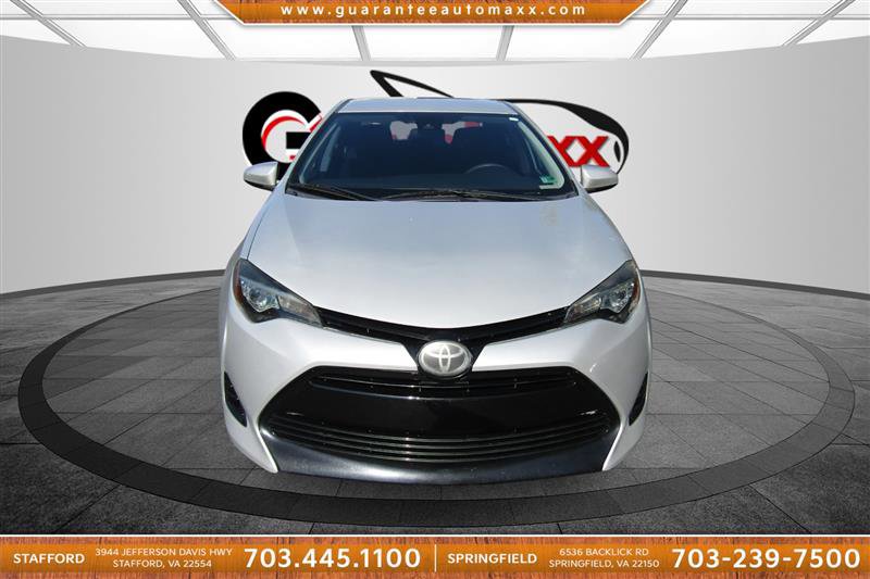 Used 2018 Toyota Corolla LE image 2