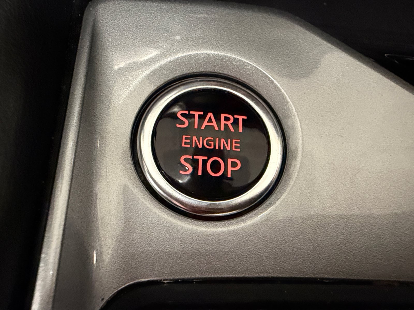 Used 2024 Nissan Altima 2.5 SR FWD image 36