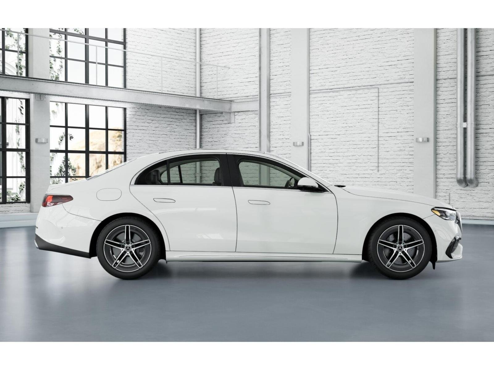 New 2027 Mercedes-Benz E 450 4MATIC Sedan image 2