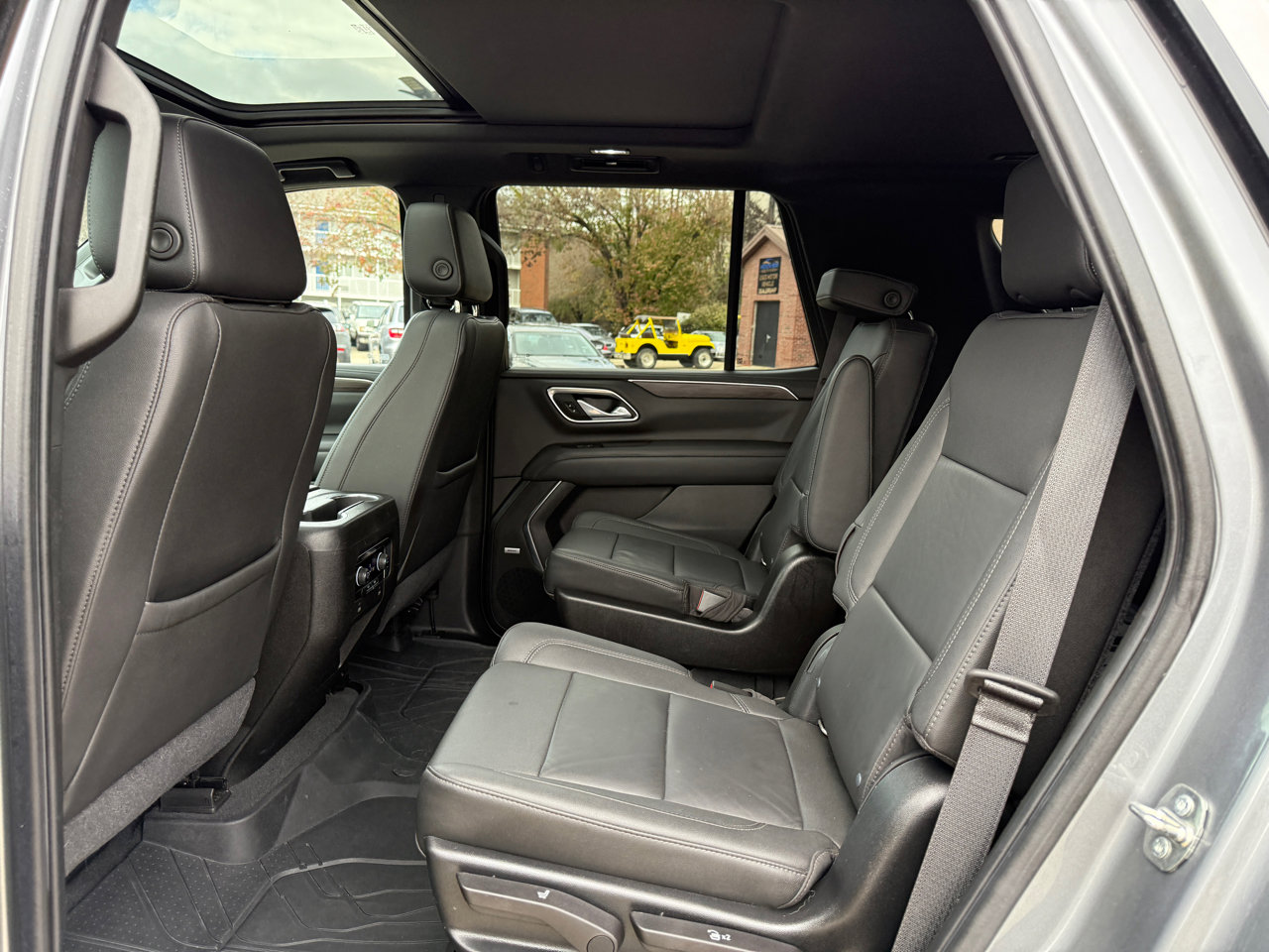 Used 2021 Chevrolet Tahoe LT image 21