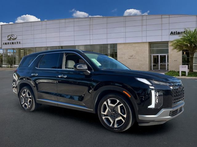 Used 2024 Hyundai Palisade Limited image 2