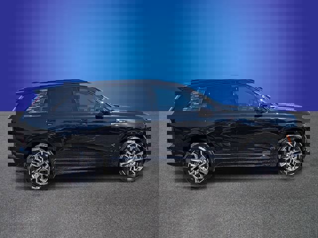 New 2026 Cadillac Vistiq Sport w/ LPO, Floor Liner Package image 6