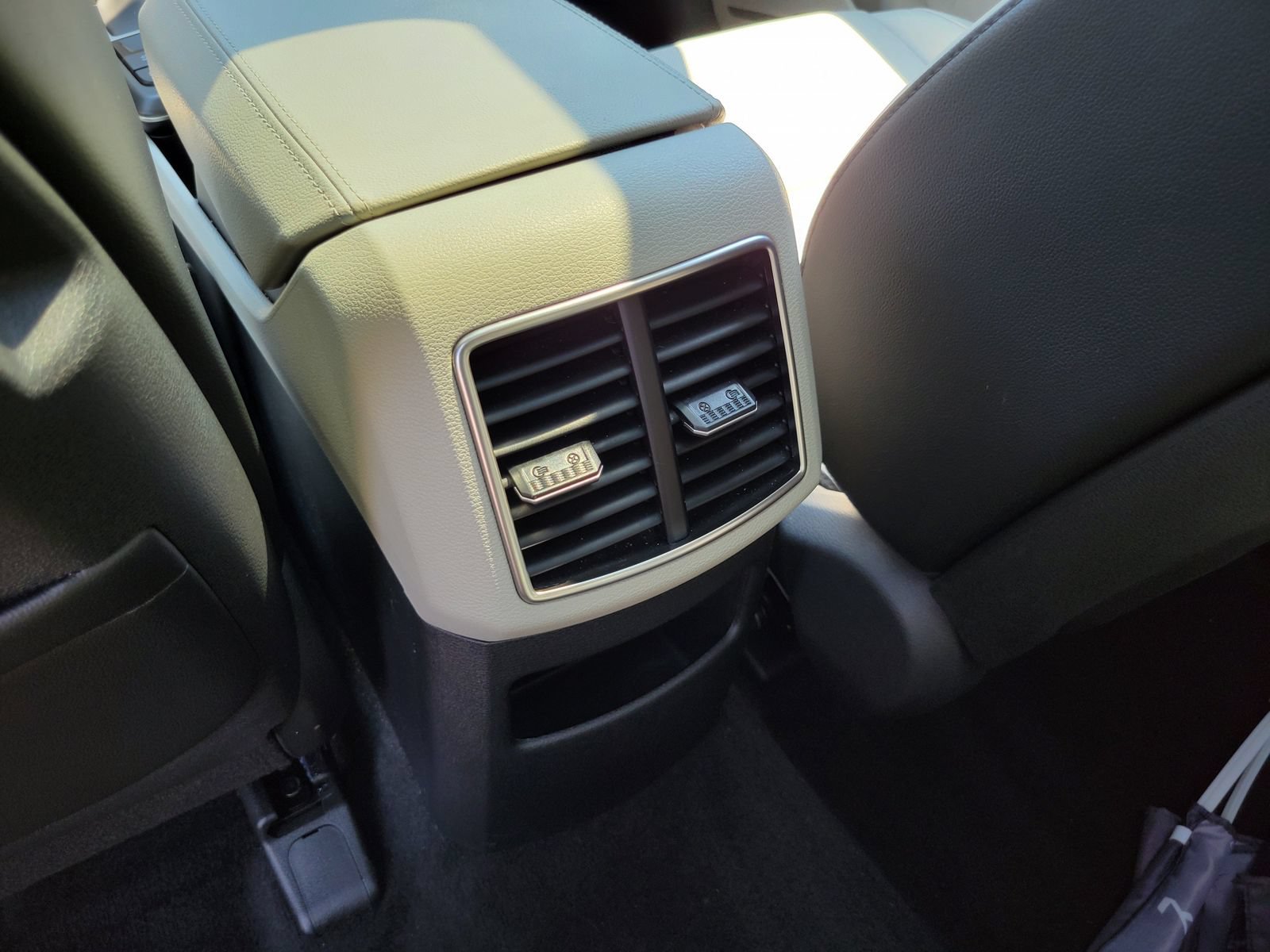 Certified 2026 Kia Sportage EX w/ EX Panorama Roof Package FWD image 29