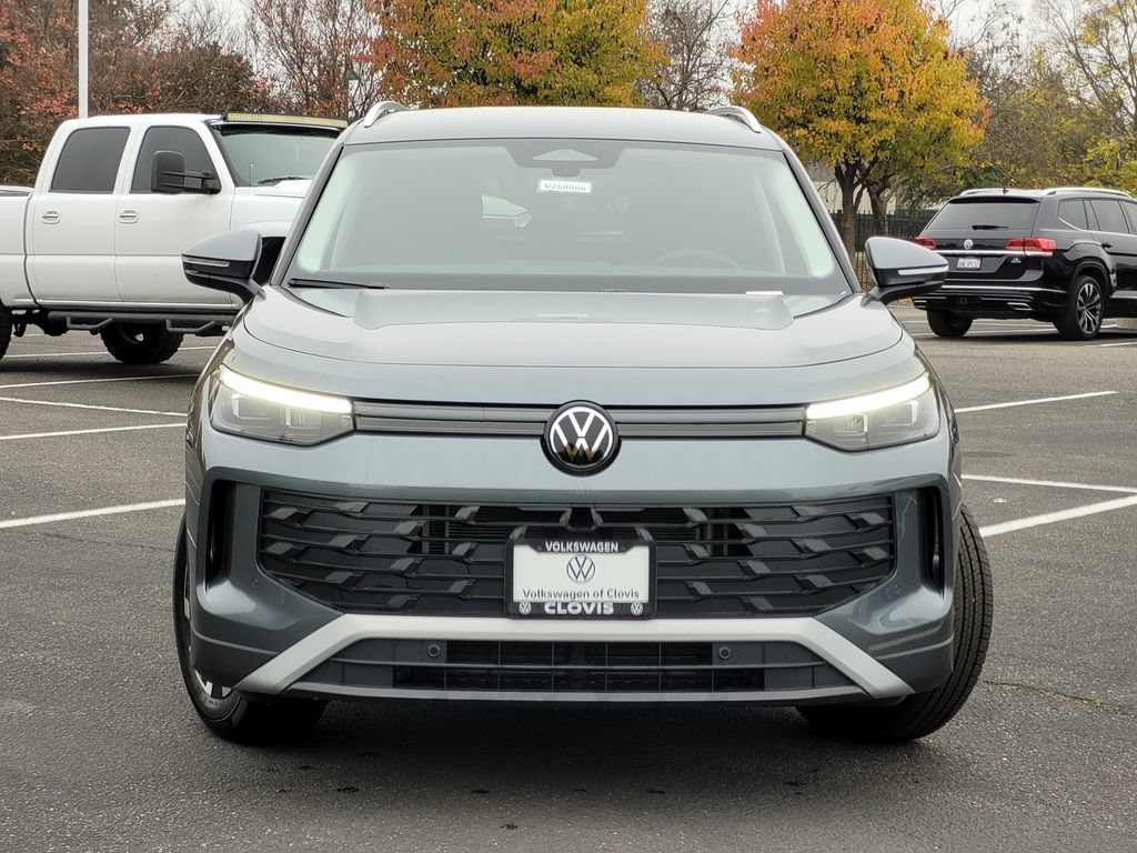 New 2026 Volkswagen Tiguan S FWD image 2