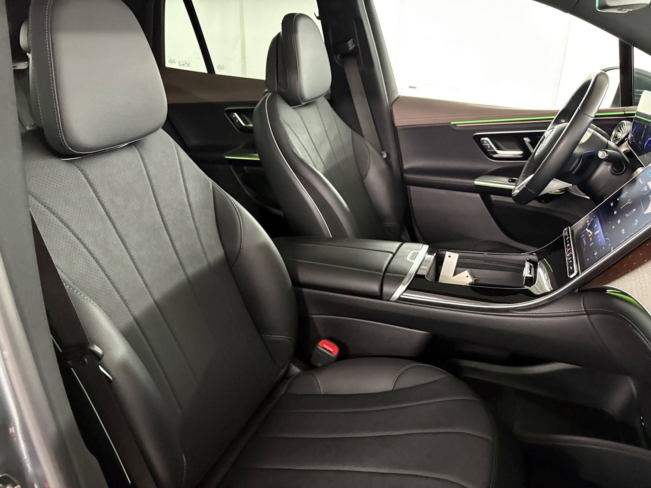 Certified 2023 Mercedes-Benz EQE 350+ 4MATIC SUV image 24