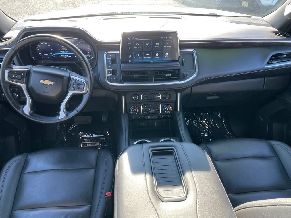 Used 2024 Chevrolet Suburban LT AWD/4WD image 11