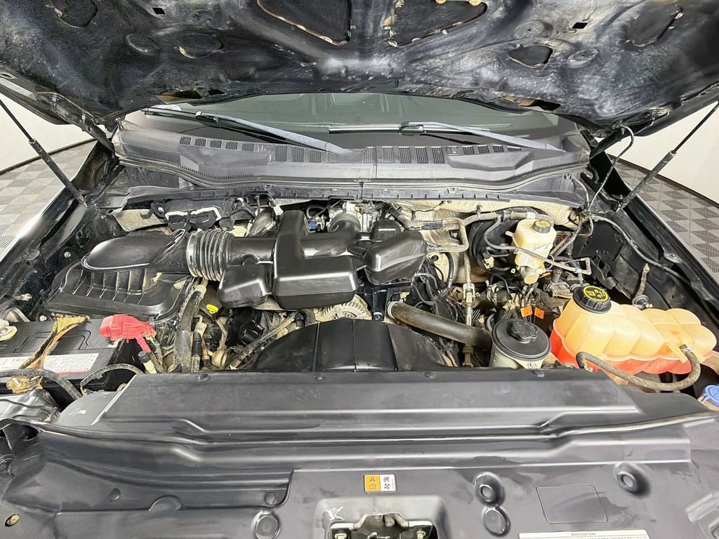 Used 2018 Ford F350 XL AWD/4WD image 27