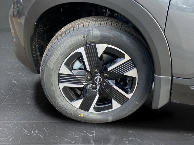 New 2026 Nissan Kicks SV w/ SV Premium Package image 34