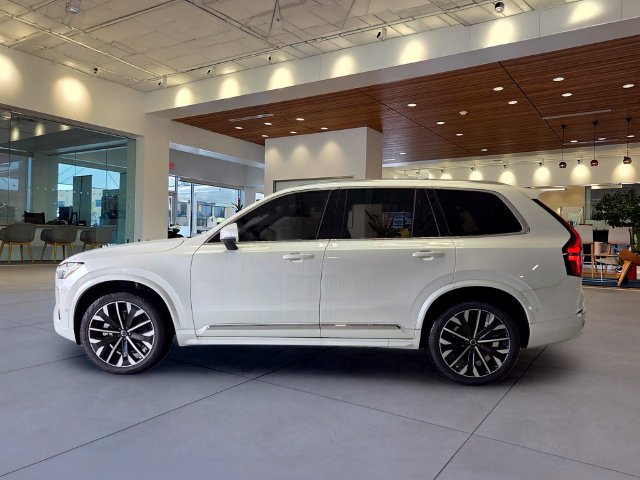 New 2026 Volvo XC90 B6 Ultra w/ Protection Package AWD/4WD image 2