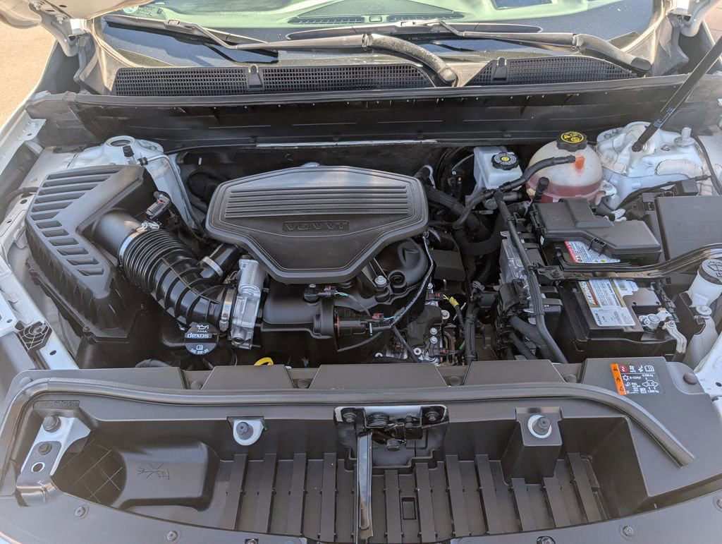 Certified 2023 GMC Acadia AT4 w/ Technology Package image 21