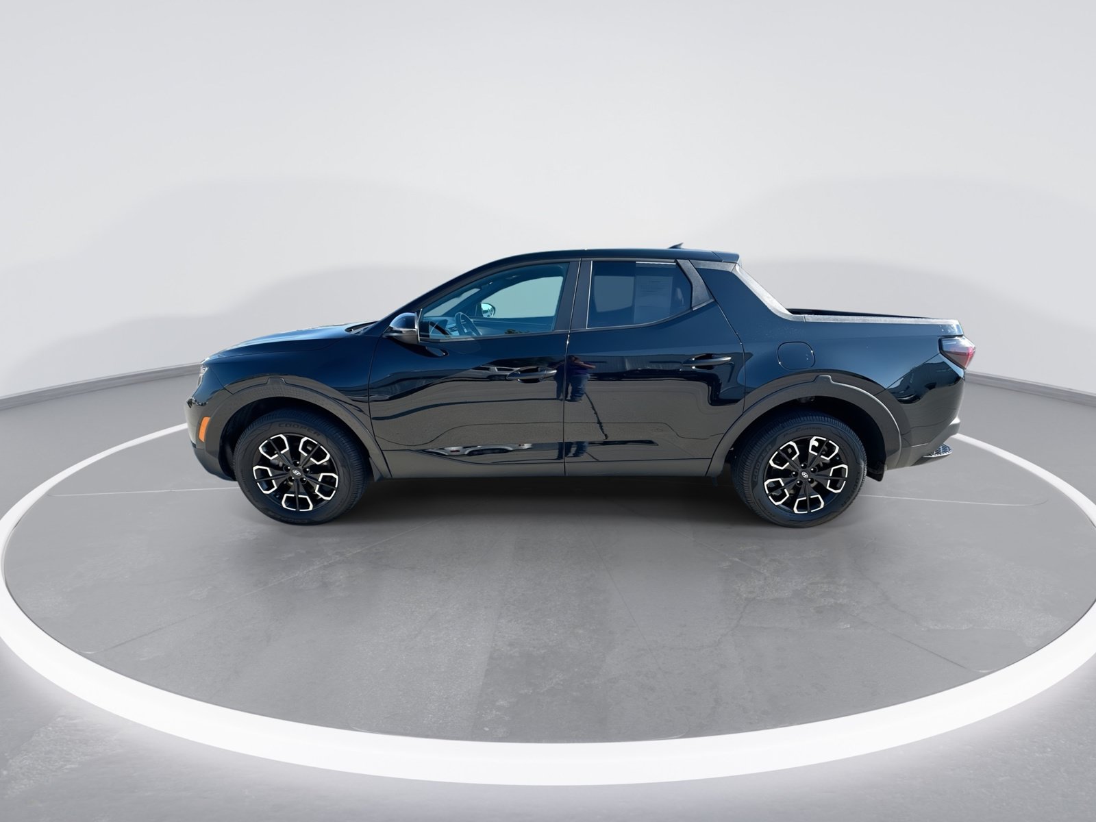 Used 2023 Hyundai Santa Cruz SEL AWD/4WD image 5