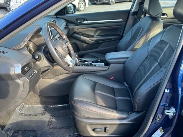 Used 2023 Nissan Altima 2.5 SR image 14
