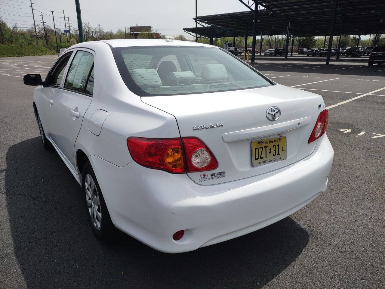 Used 2009 Toyota Corolla LE FWD image 7