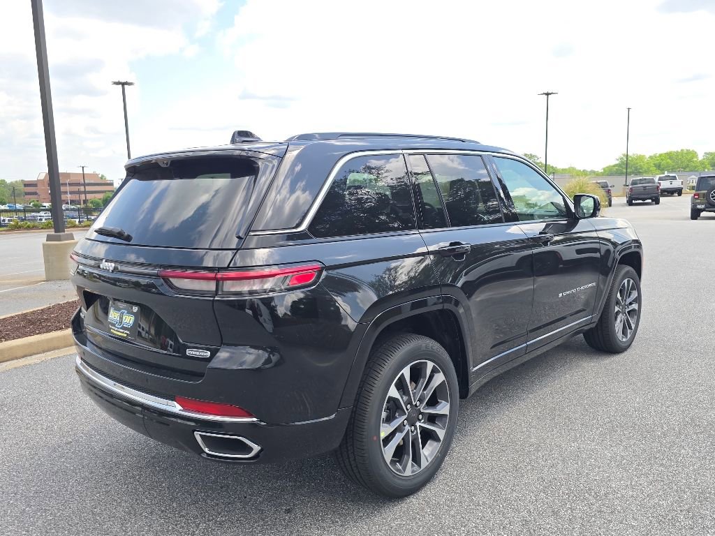 New 2025 Jeep Grand Cherokee Overland w/ Adv Protech Group III image 3