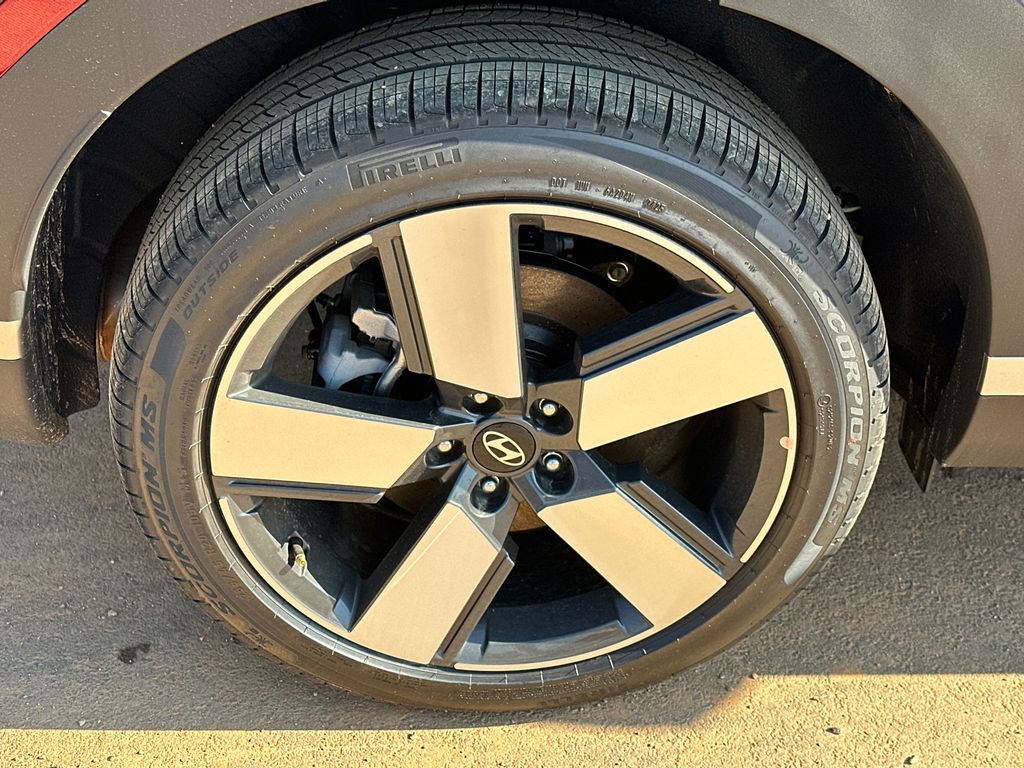 New 2026 Hyundai Santa Fe Limited image 17