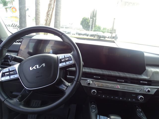 Used 2023 Kia Telluride EX FWD image 11