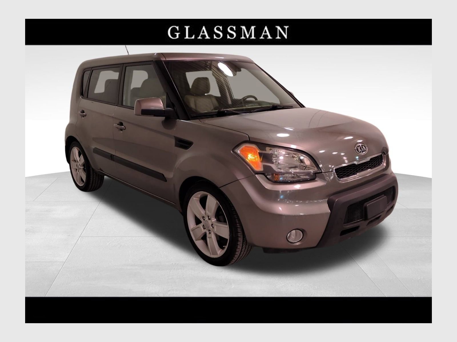 Used 2011 Kia Soul ! w/ Premium Pkg image 1