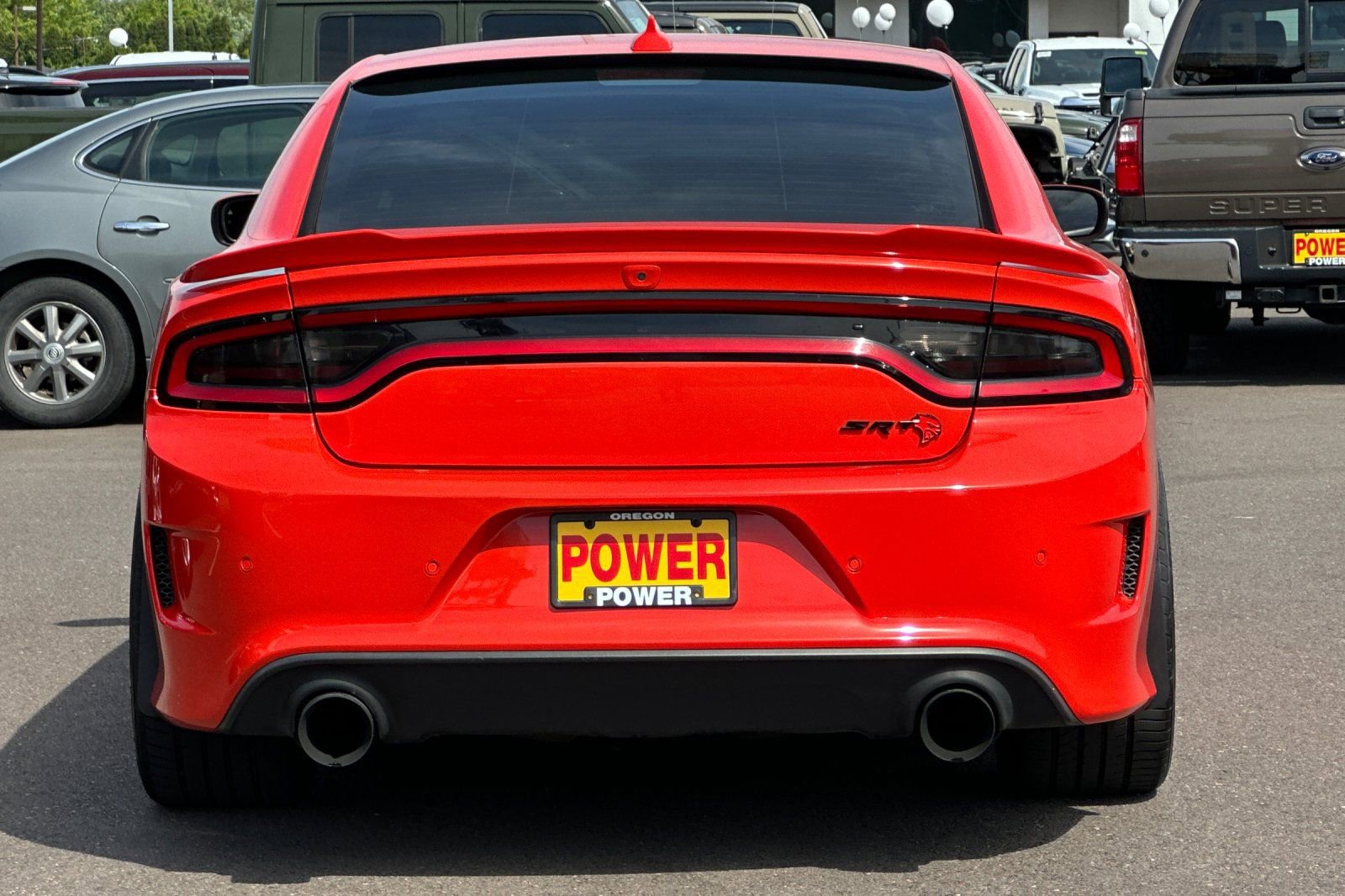 Used 2016 Dodge Charger SRT Hellcat w/ Harman/Kardon Audio Group RWD image 5