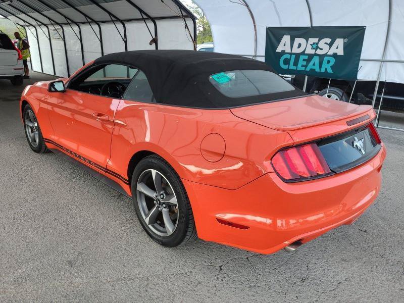 Used 2015 Ford Mustang Convertible w/ Equipment Group 051A RWD image 4