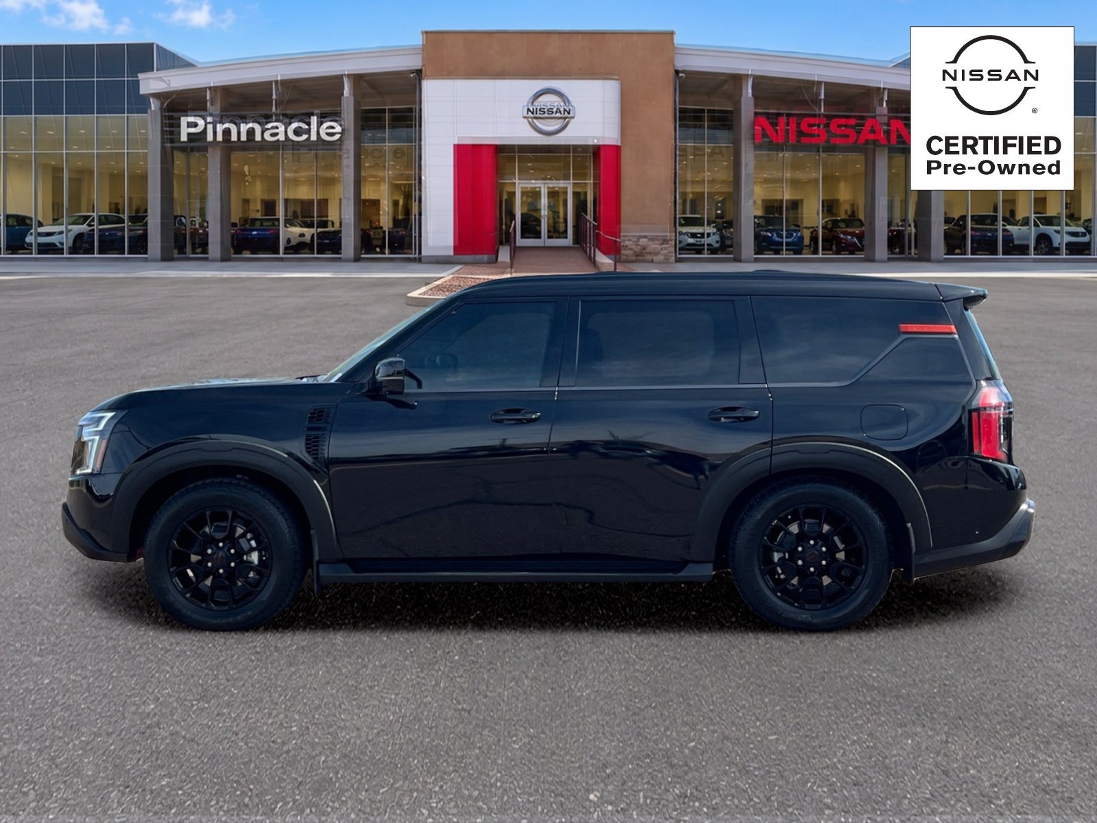 Certified 2025 Nissan Armada PRO-4X w/ Pro-4X Premium Package AWD/4WD image 3