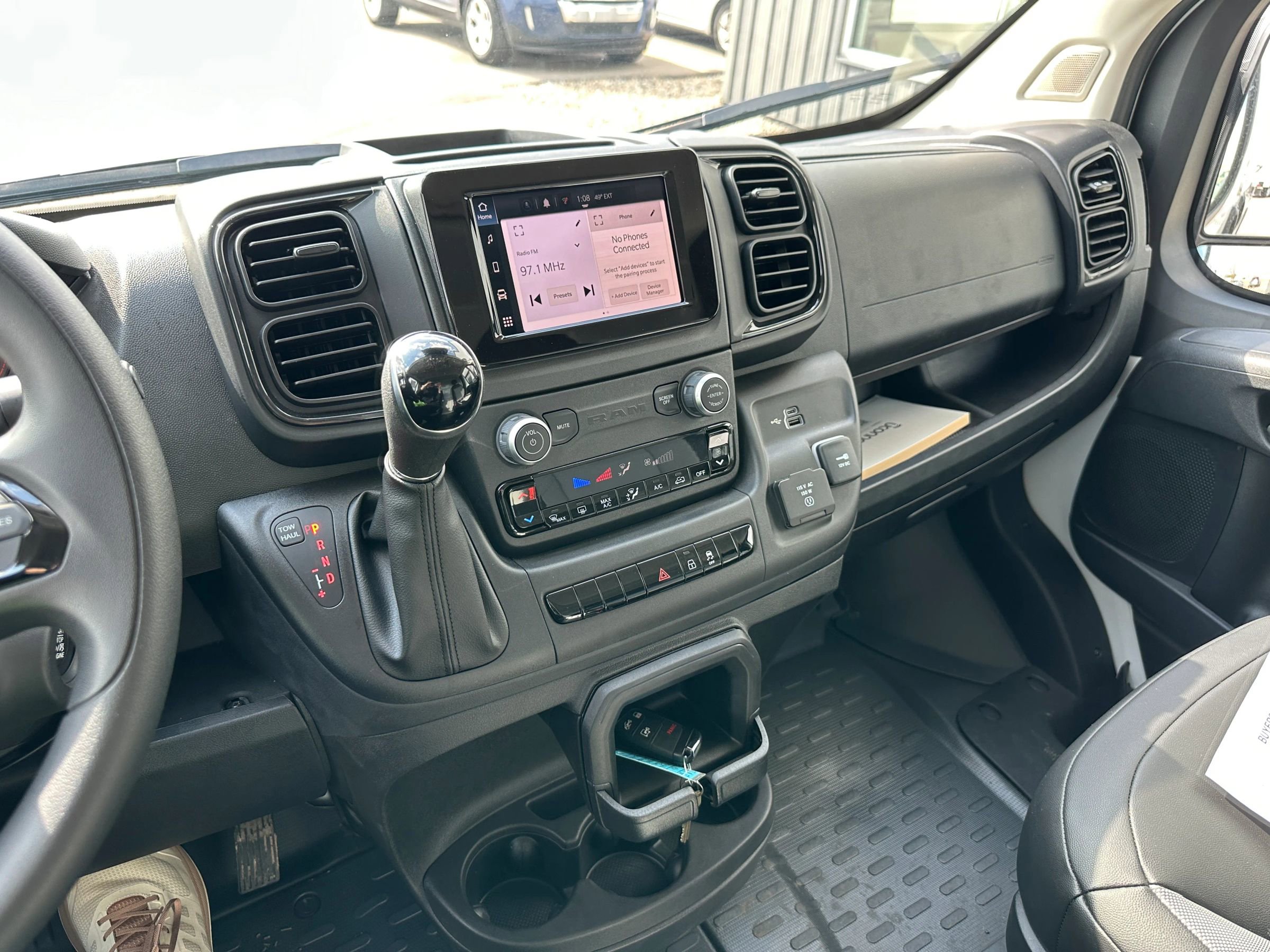 Used 2023 RAM ProMaster 3500 w/ Convenience Group image 19