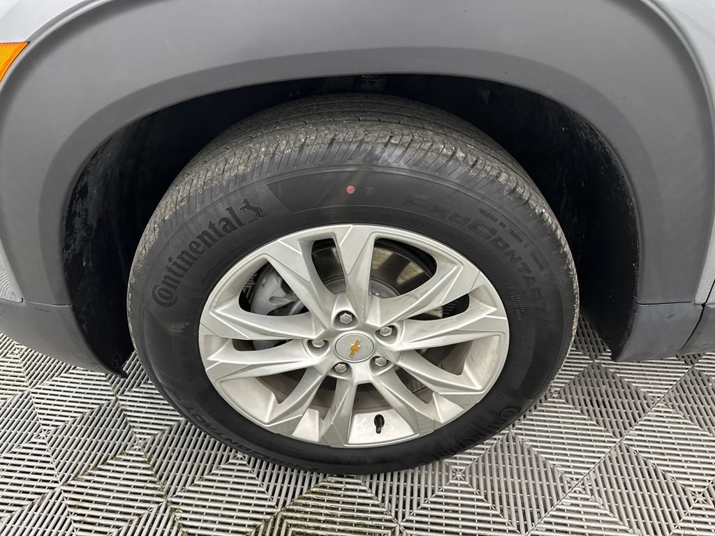 Used 2023 Chevrolet TrailBlazer LS FWD image 11