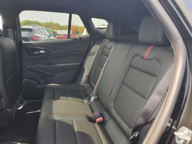 New 2026 Chevrolet Trax RS w/ Sunroof Package image 9