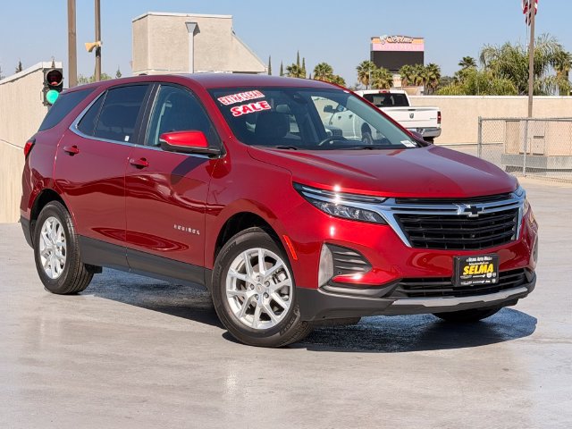 Used 2024 Chevrolet Equinox LT FWD image 2