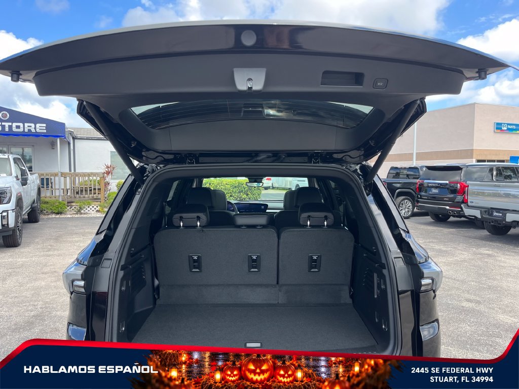 New 2026 Buick Enclave Avenir w/ Super Cruise Package FWD image 10