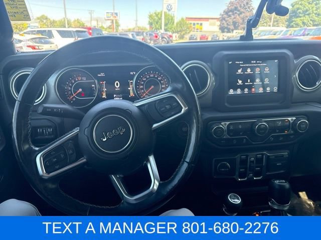 Used 2018 Jeep Wrangler Unlimited Sahara w/ Cold Weather Group AWD/4WD image 13