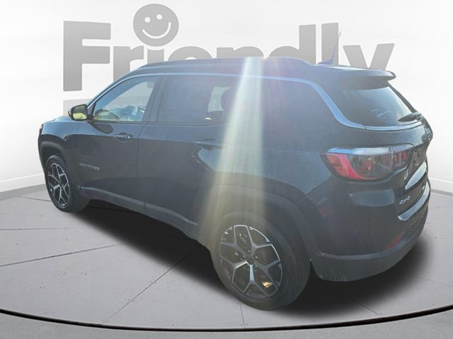 New 2026 Jeep Compass Limited AWD/4WD image 7