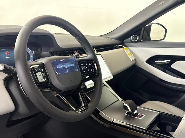 Certified 2026 Land Rover Range Rover Evoque S AWD/4WD image 5