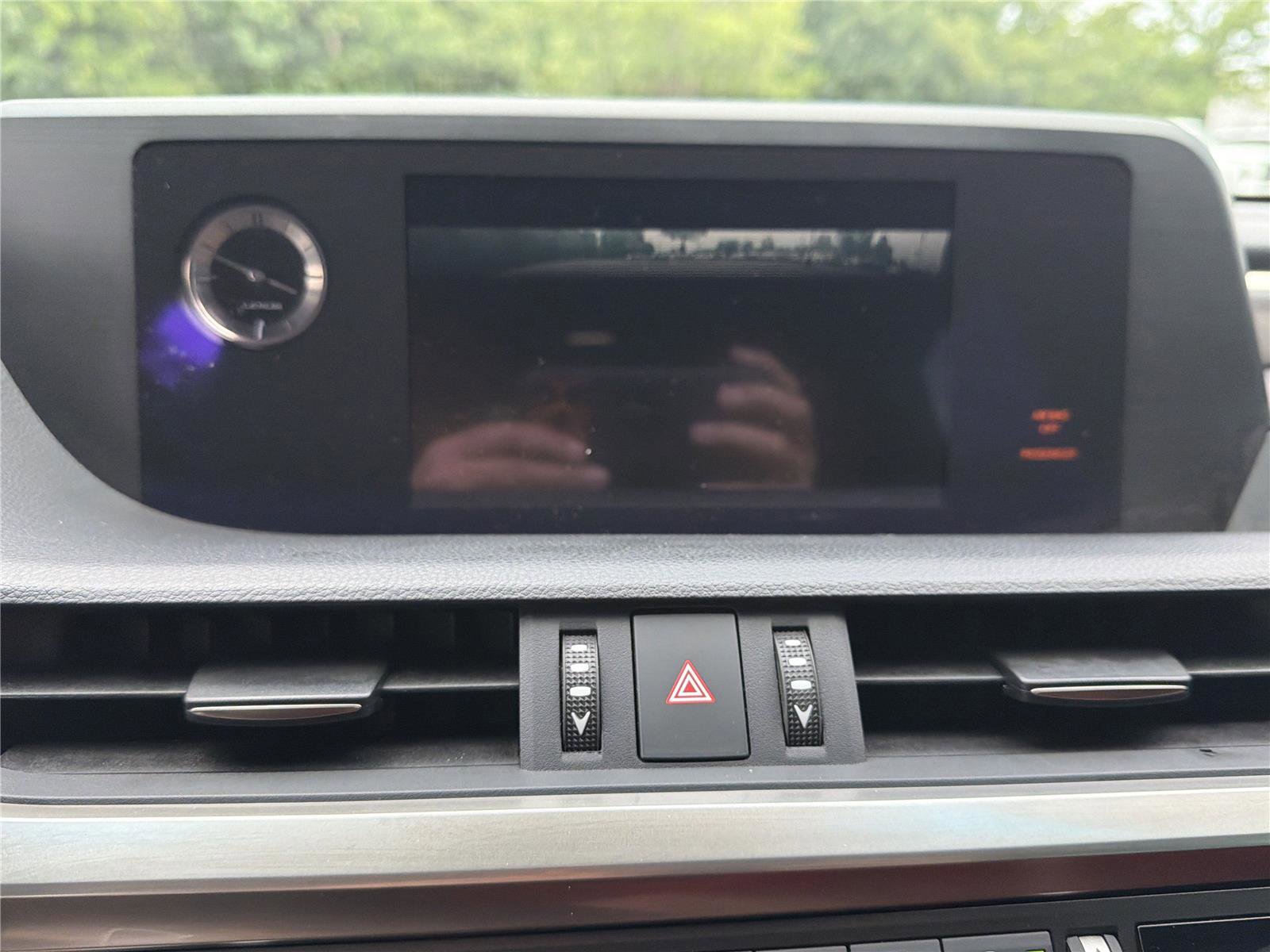 Used 2021 Lexus ES 350 F Sport w/ Accessory Package FWD image 7