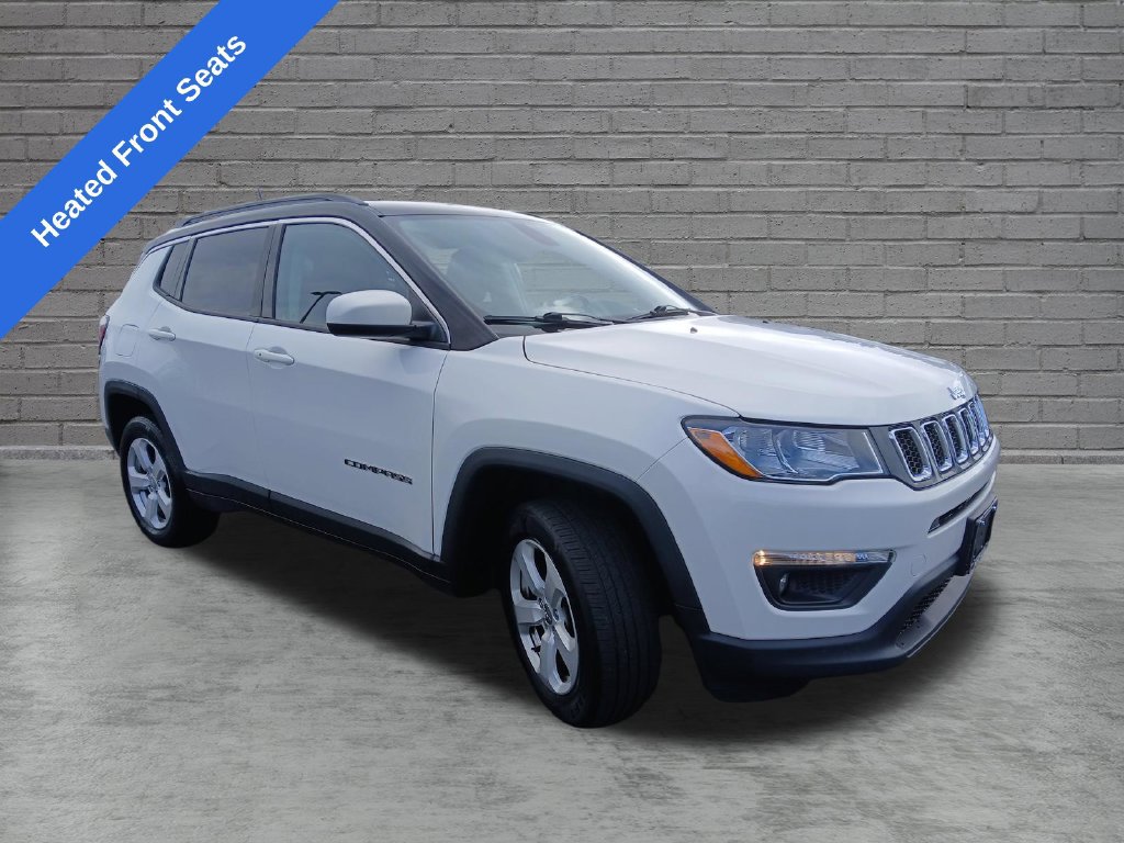 Used 2018 Jeep Compass Latitude w/ Cold Weather Group AWD/4WD image 8