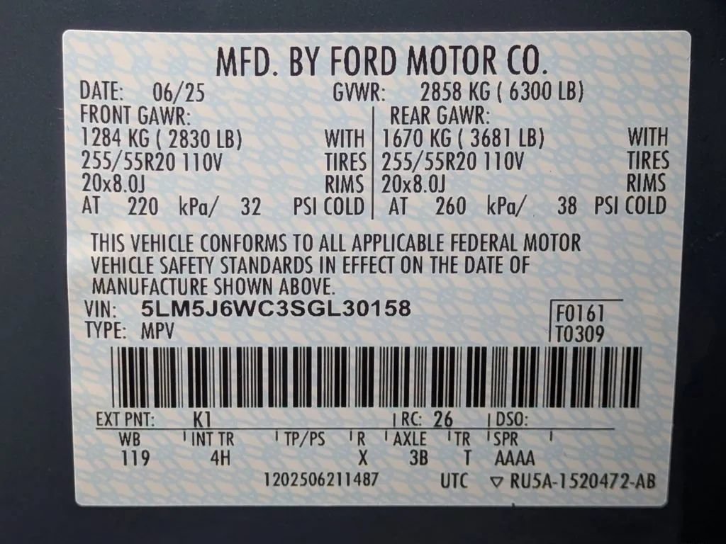 Used 2025 Lincoln Aviator 2WD image 30