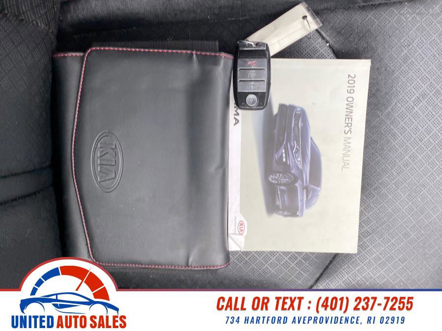 Used 2019 Kia Optima EX w/ EX Premium Package FWD image 20