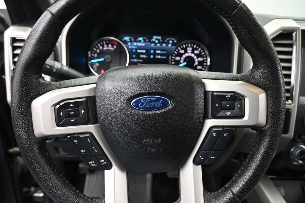 Used 2015 Ford F150 Lariat w/ Equipment Group 502A Luxury AWD/4WD image 15