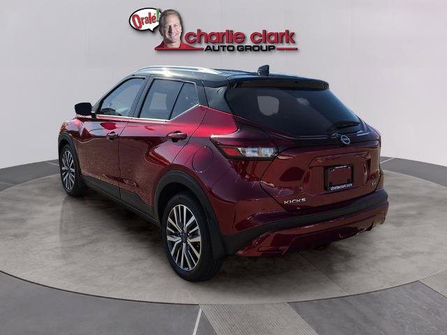 Certified 2024 Nissan Kicks SV FWD image 3