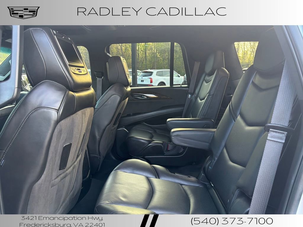 Used 2016 Cadillac Escalade Platinum image 10