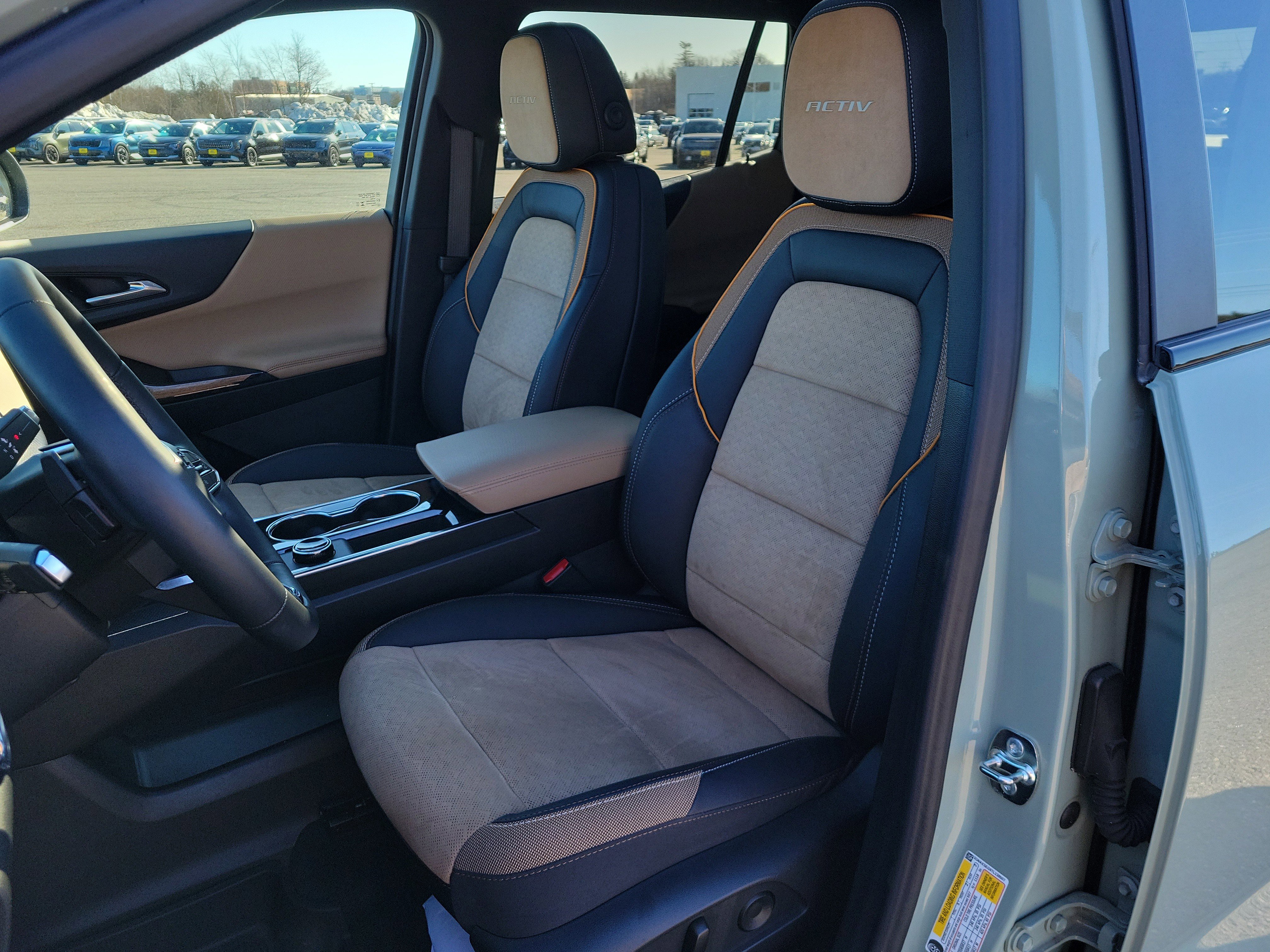 Certified 2026 Chevrolet Equinox ACTIV w/ Convenience Package III image 14