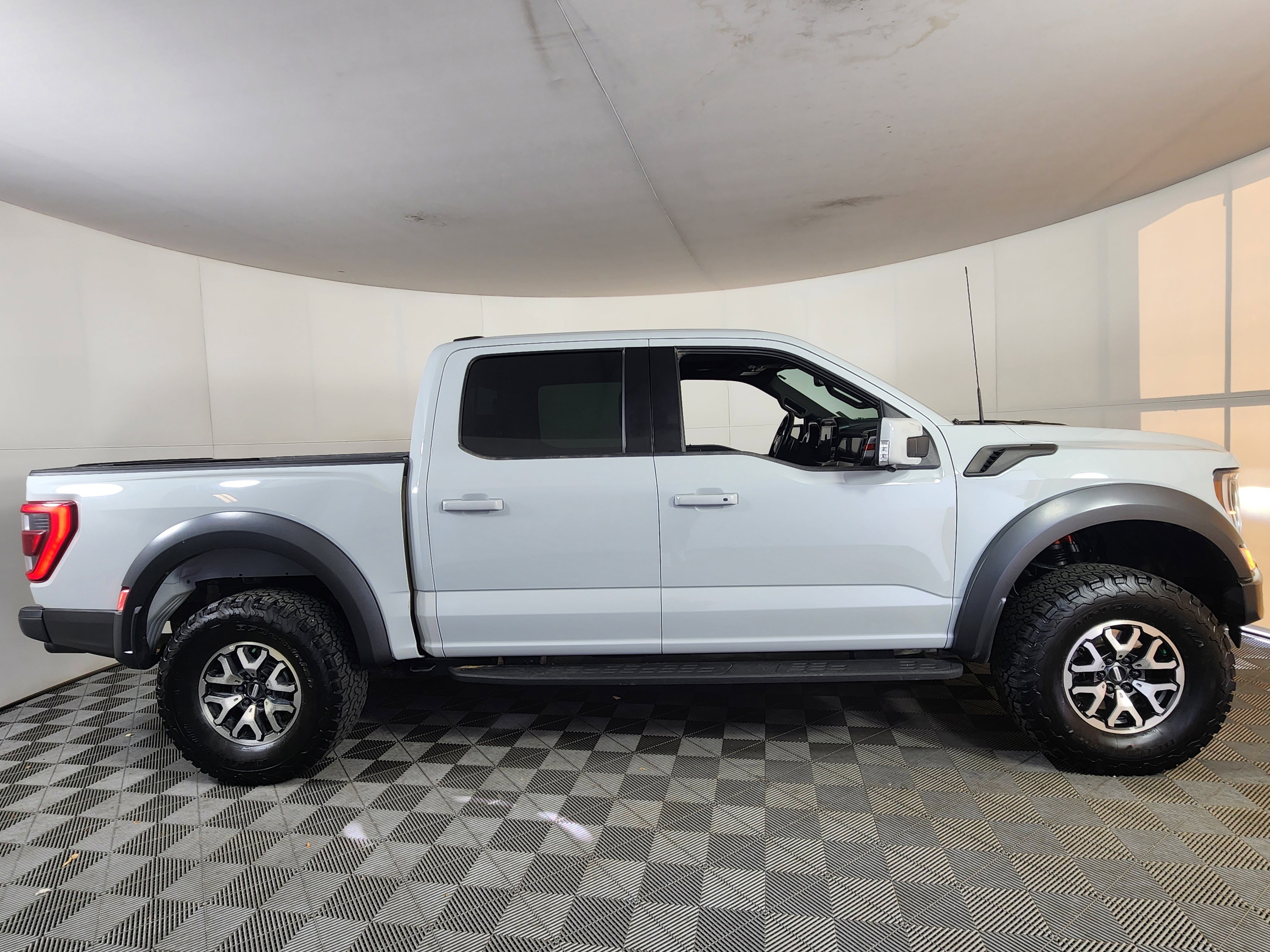 Certified 2023 Ford F150 Raptor image 9