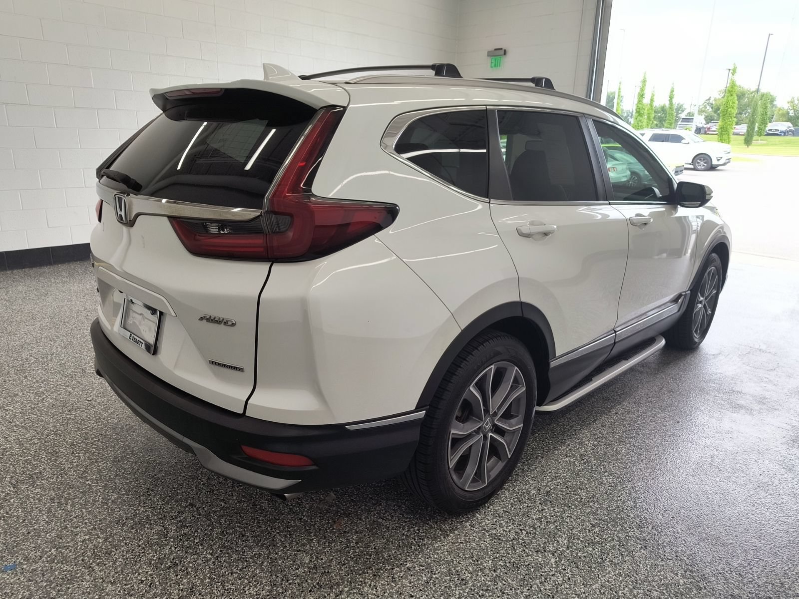 Used 2020 Honda CR-V Touring image 5