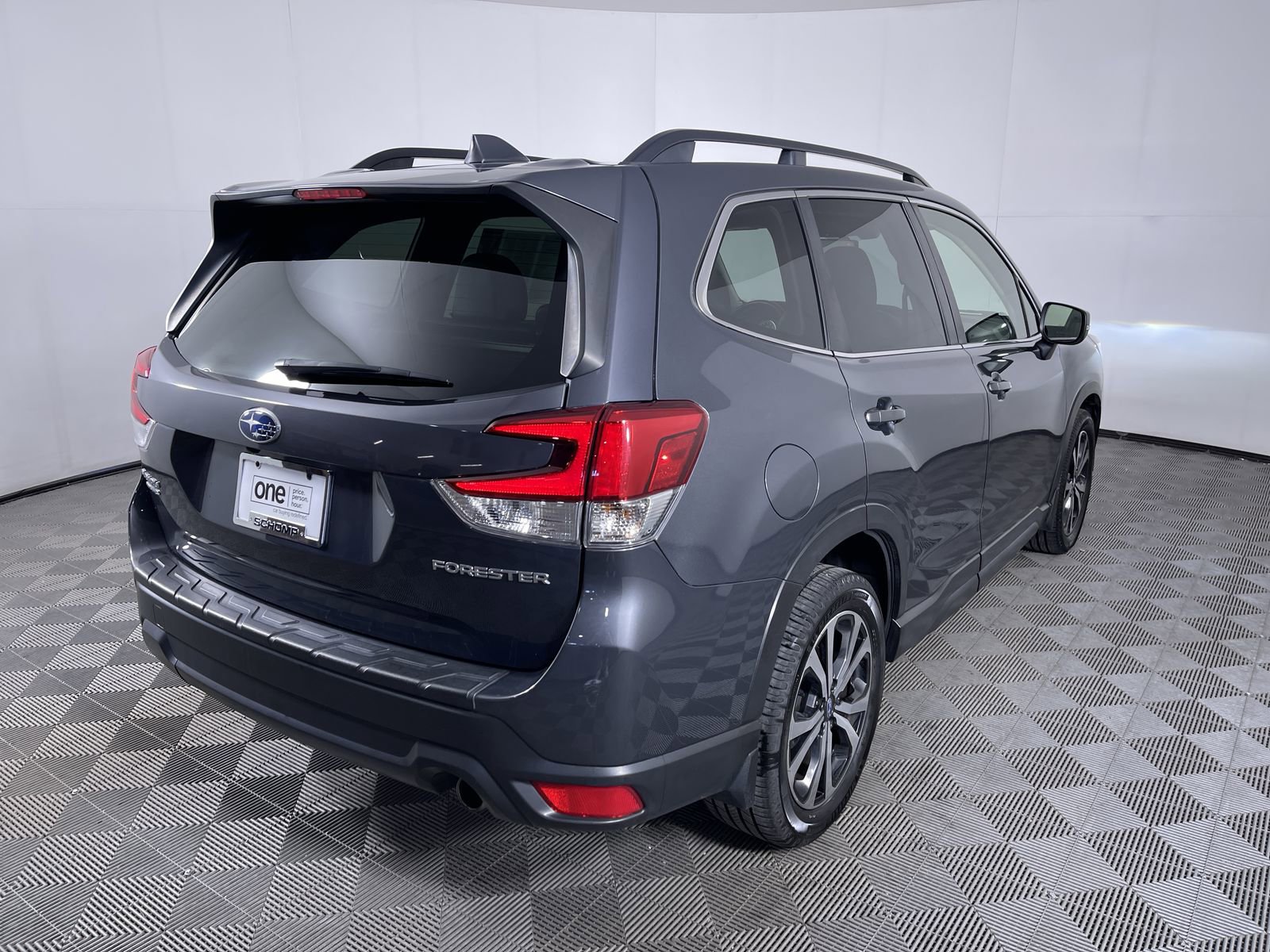 Used 2020 Subaru Forester Limited AWD/4WD image 22