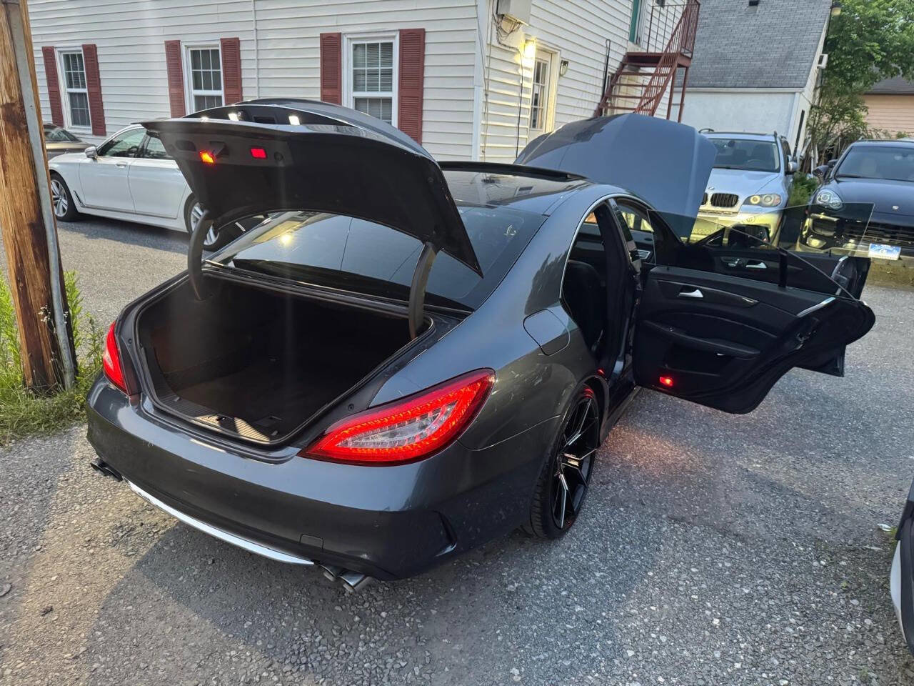 Used 2015 Mercedes-Benz CLS 400 image 9