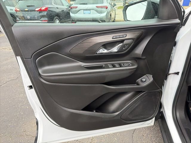 Certified 2022 GMC Terrain SLT w/ Elevation Edition image 11