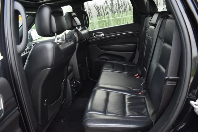 Used 2019 Jeep Grand Cherokee Limited w/ Trailer Tow Group IV AWD/4WD image 22