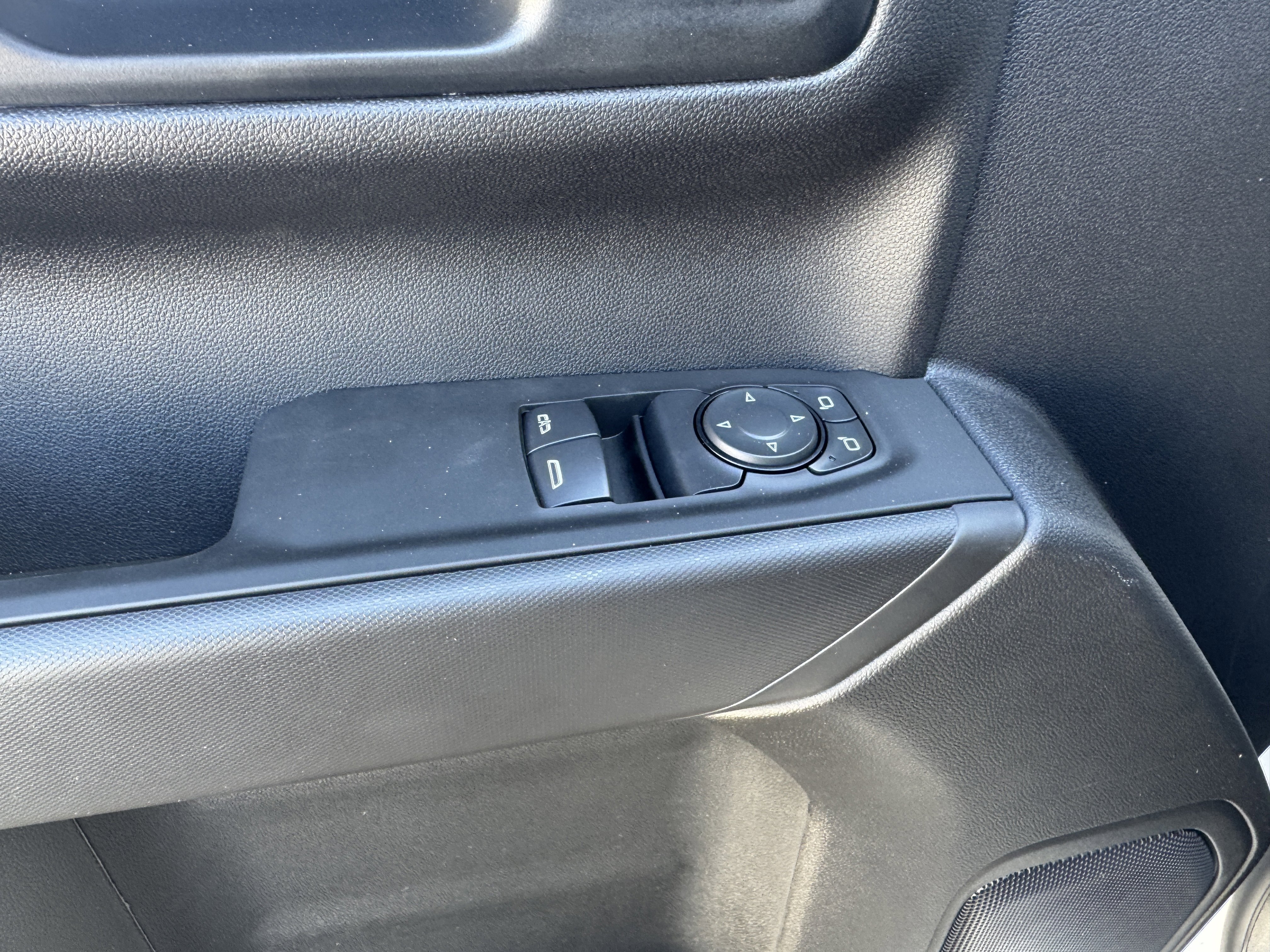 New 2026 Chevrolet Silverado 1500 W/T w/ WT Safety Package image 11